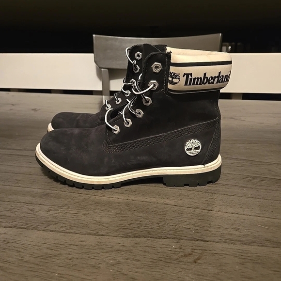 Timberland Black and White Lace-Up Boots - Picture 1 of 4